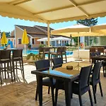Apartament Yiannis Village Studios-suites -apartments *