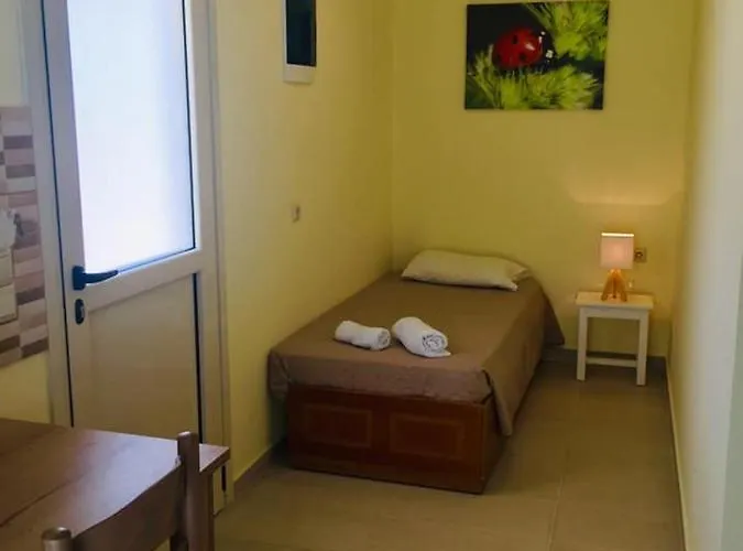 Yiannis Village Studios-suites -apartments Apartment *
