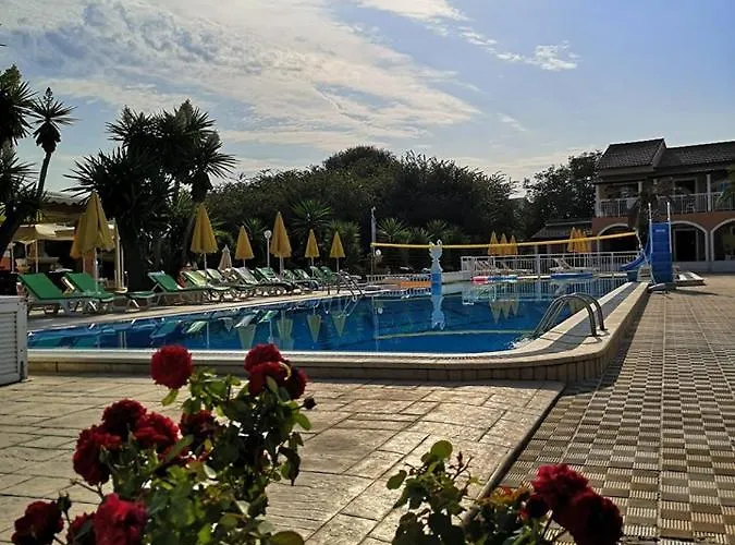 Apartment Yiannis Village Studios-suites -apartments Sidárion