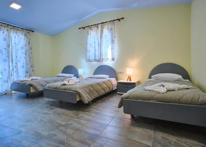 Apartment Yiannis Village Studios-suites -apartments