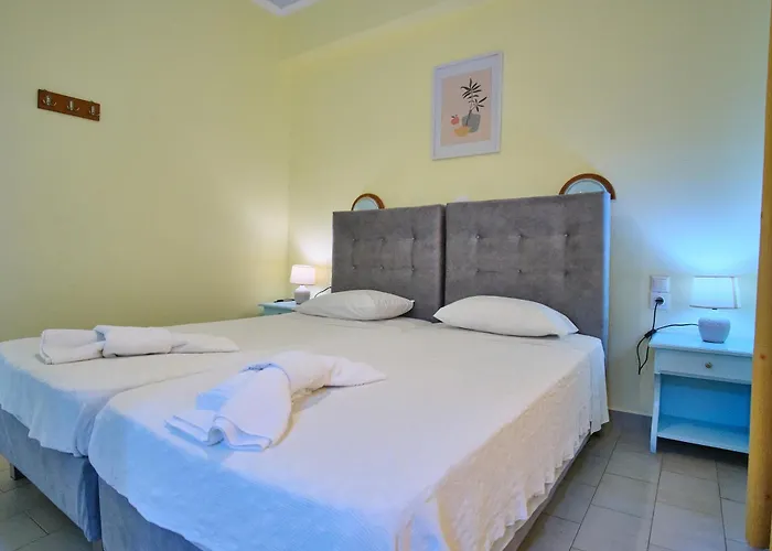 Apartment Yiannis Village Studios-suites -apartments Sidárion