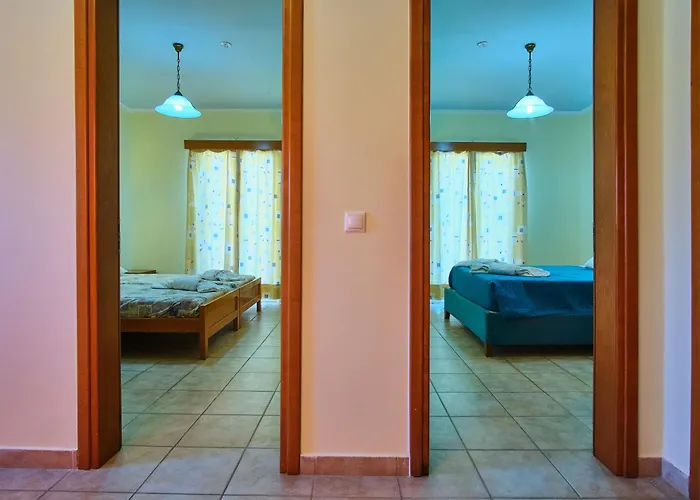 Apartment Yiannis Village Studios-suites -apartments Sidárion