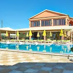 Yiannis Village Studios-suites -apartments