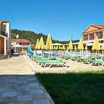 Yiannis Village Studios-suites -apartments شقة