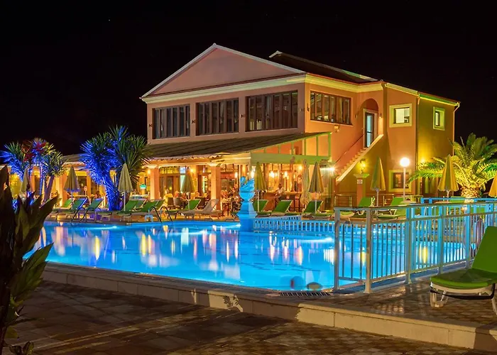 Yiannis Village Studios-suites -apartments 公寓