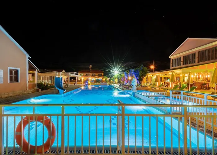 Yiannis Village Studios-suites -apartments