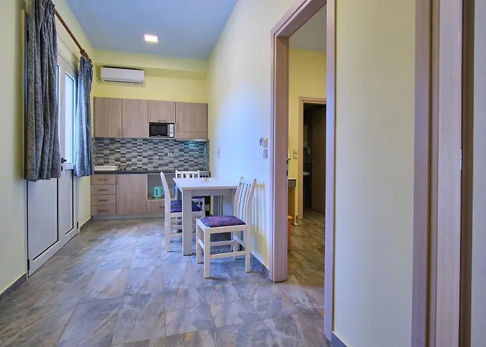 Yiannis Village Studios-suites -apartments 公寓 斯达林